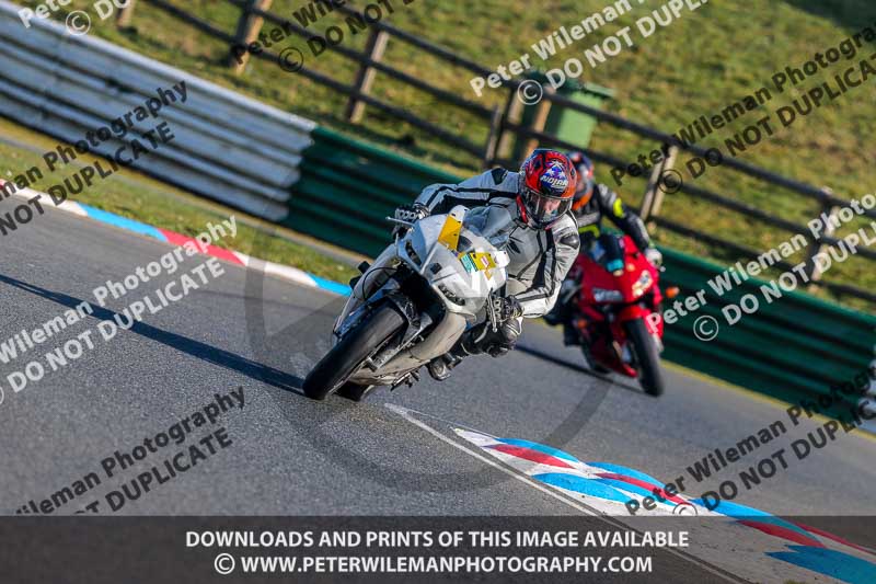 PJM Wedding Photography;enduro digital images;event digital images;eventdigitalimages;mallory park;mallory park photographs;mallory park trackday;mallory park trackday photographs;no limits trackdays;peter wileman photography;racing digital images;trackday digital images;trackday photos